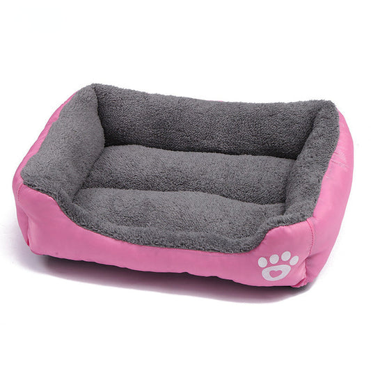 Plush Pet Bed – Cute Ears & Tail Design, Ultra-Soft Fleece, Washable, Anti-Slip Base