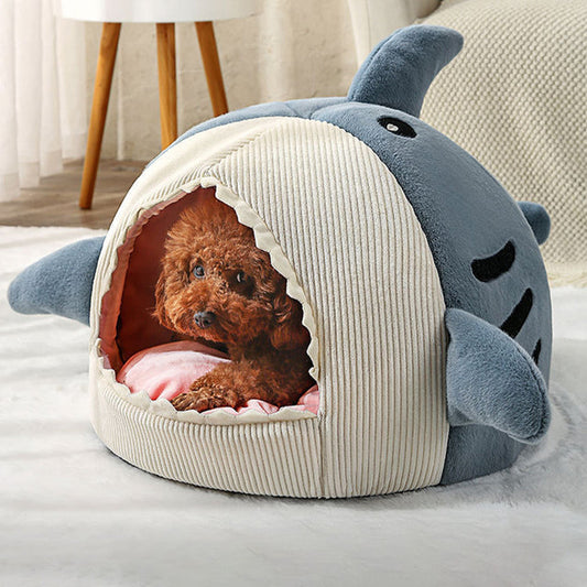 Shark Pet Bed – Cute Semi-Enclosed Cozy Hideaway, Plush Fleece, Non-Slip Base