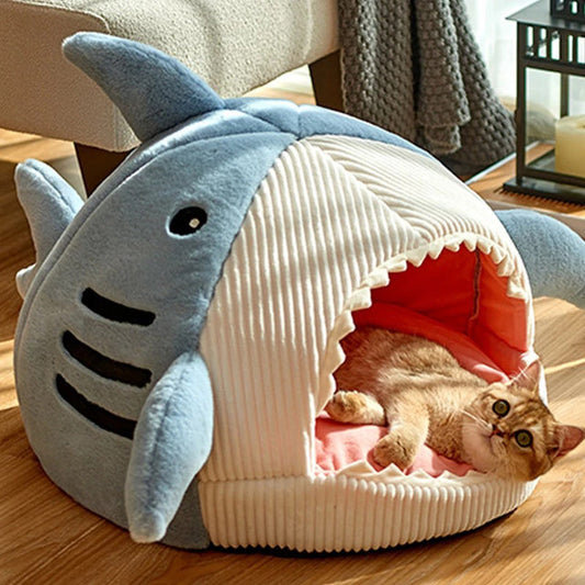 Shark Pet Bed – Cute Semi-Enclosed Cozy Hideaway, Plush Fleece, Non-Slip Base