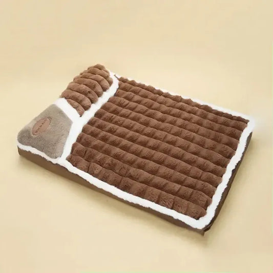 Winter Dog Bed – Ultra-Cosy Calming Plush Mat, Non-Slip Base, Washable Zipped Cover